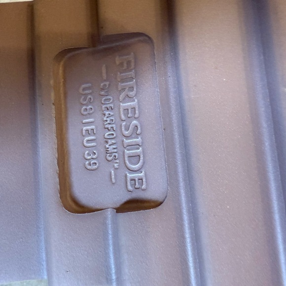 Dearfoams Fireside Blush Furry Slippers - Picture 5 of 5